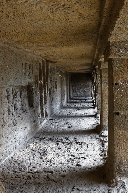 Grottes d'Ellora-Grottes bouddhistes-009